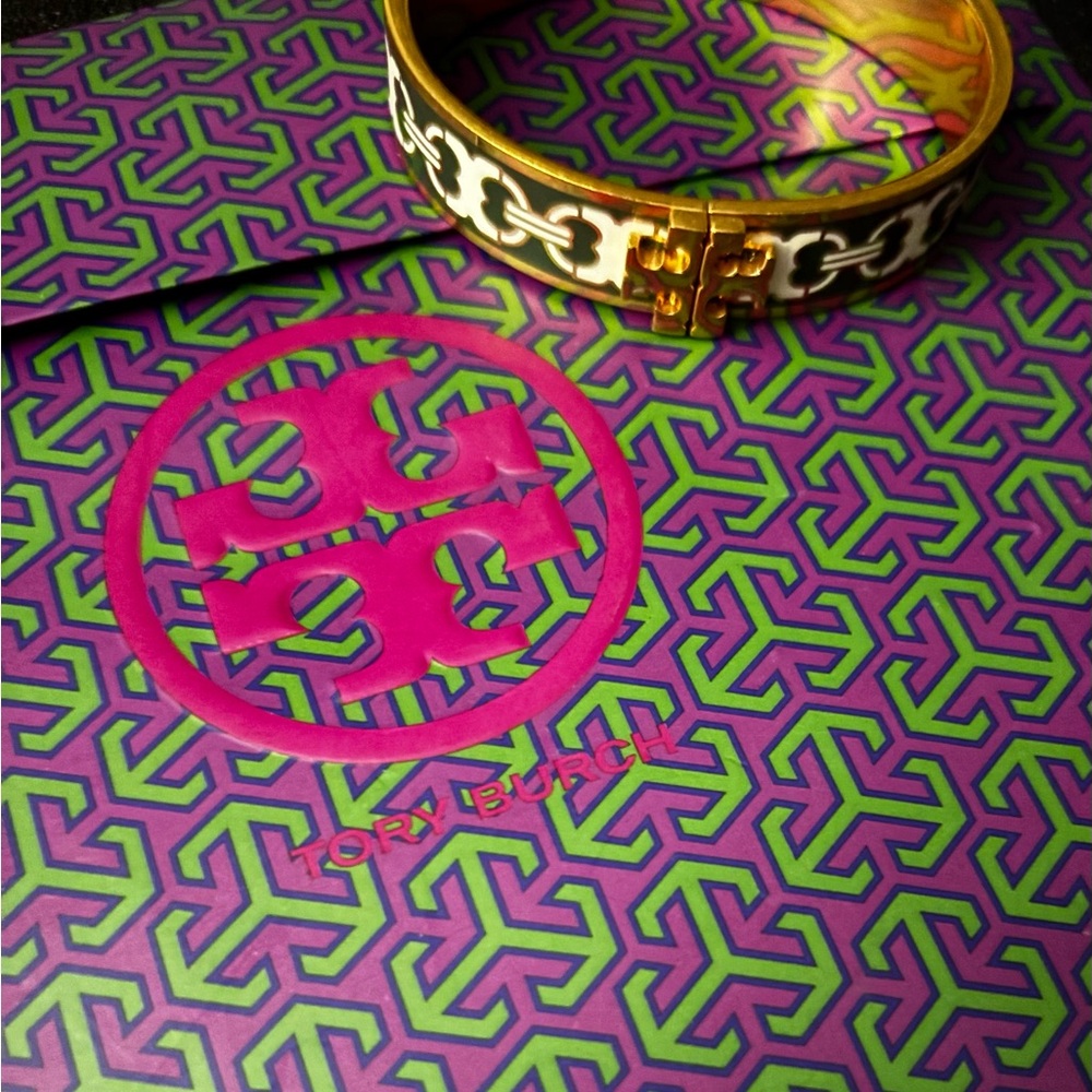 Tory Burch Hunter Green and Gold Logo Bracelet